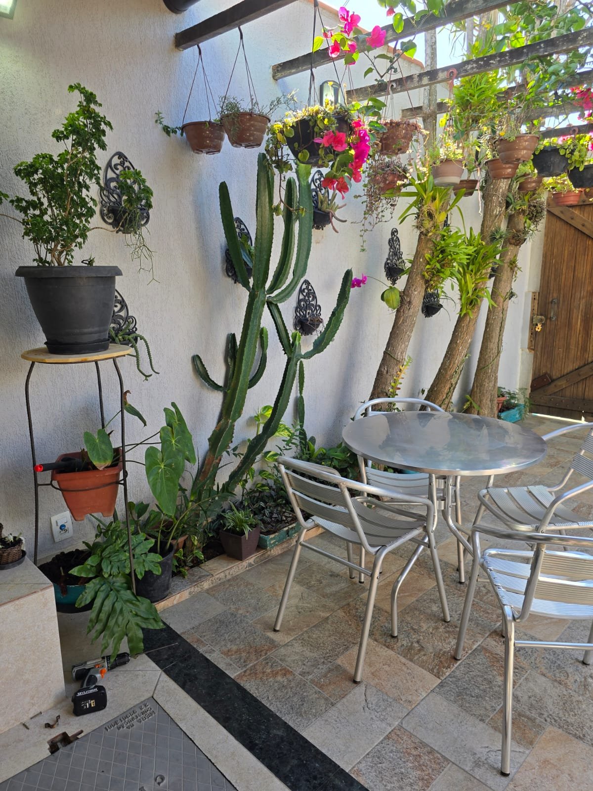 AL00016  - Aluguel casa temporada  I -   Refúgio na Praia das Dunas: Conforto e Lazer para famílias