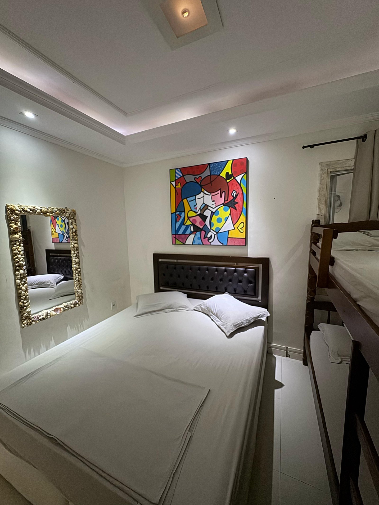 AL0004- Hospedagem temporada para 30 pessoas ou pequenas familias em cabo Frio