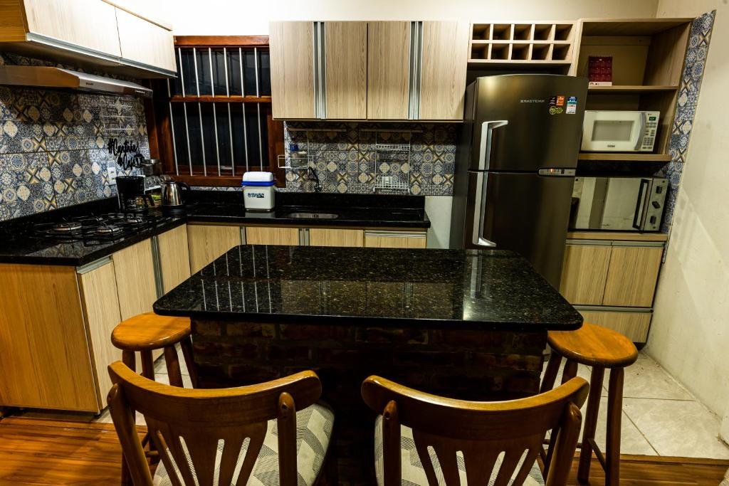 AL0009- Apartamento Completo de 3 quartos em Gramado