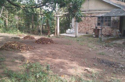 CS00010 - Sítio com Área 5.000mts 2  mais 3 terrenos e 1  lotes 60/61/62 em  Itaboraí, Rj.