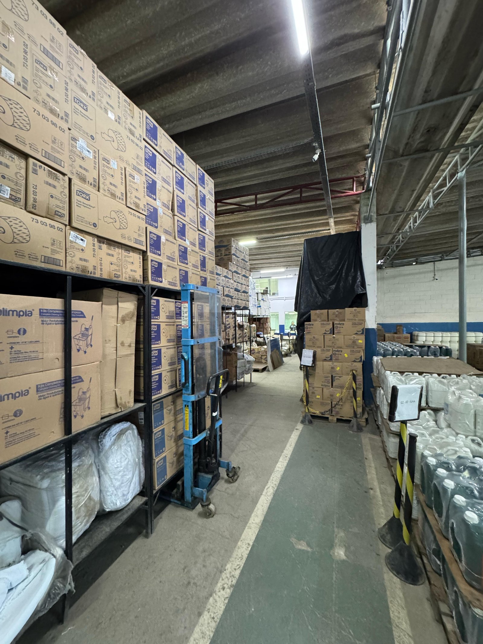 EMP0005 - EMPRESA EM FUNCIONAMENTO COM CONTRATO EMP0005 - EMPRESA EM FUNCIONAMENTO COM CONTRATO