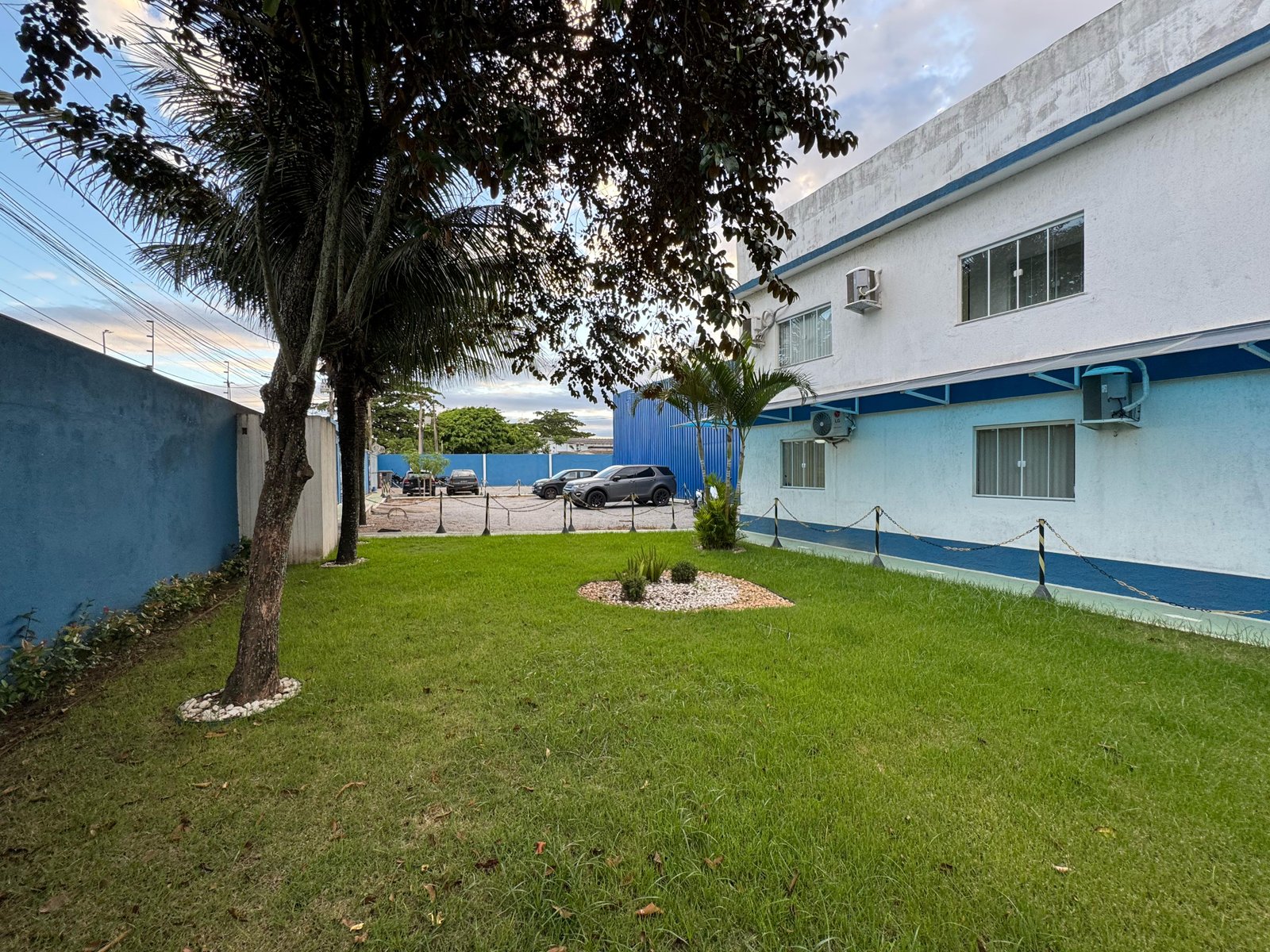 EMP0005 - EMPRESA EM FUNCIONAMENTO COM CONTRATO EMP0005 - EMPRESA EM FUNCIONAMENTO COM CONTRATO