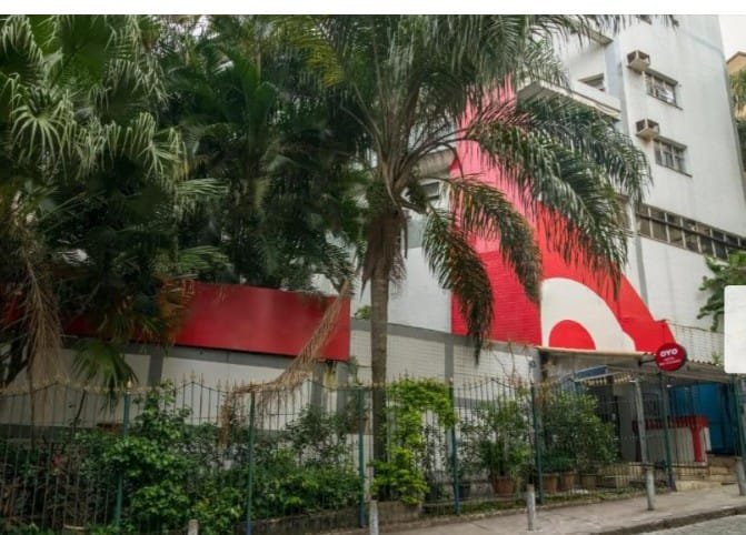 EMP0015 - Venda de Hotel em Copacabana no Rio de Janeiro EMP0015 - Venda de Hotel em Copacabana no Rio de Janeiro