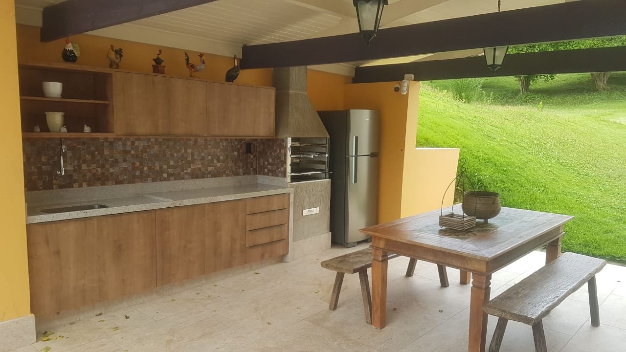 FA0003  - Oportunidade Exclusiva: Fazenda de Alto Padrão em Matias Barbosa – MG