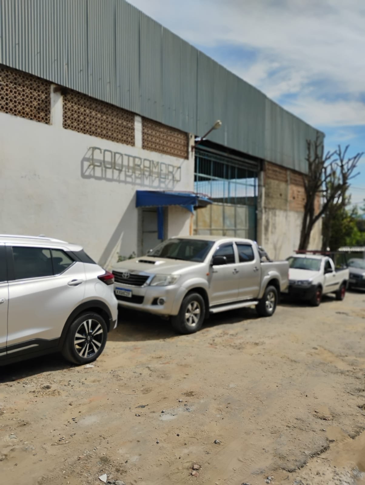 GALP0002 - Aluga-se galpão em Guaxindiba com ótimo preço