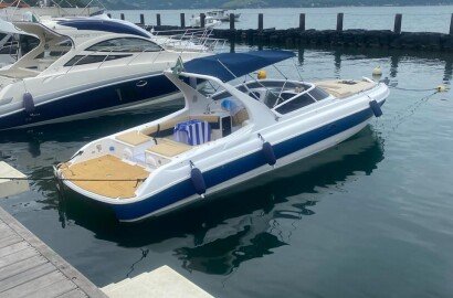 Oportunidade em Angra: Lancha 2012 – Performance e Conforto